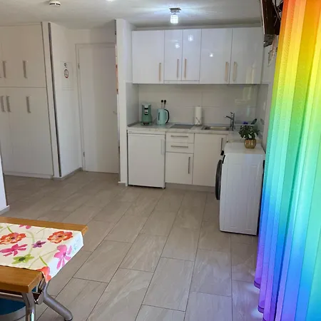 Soldan Apartamento Makarska